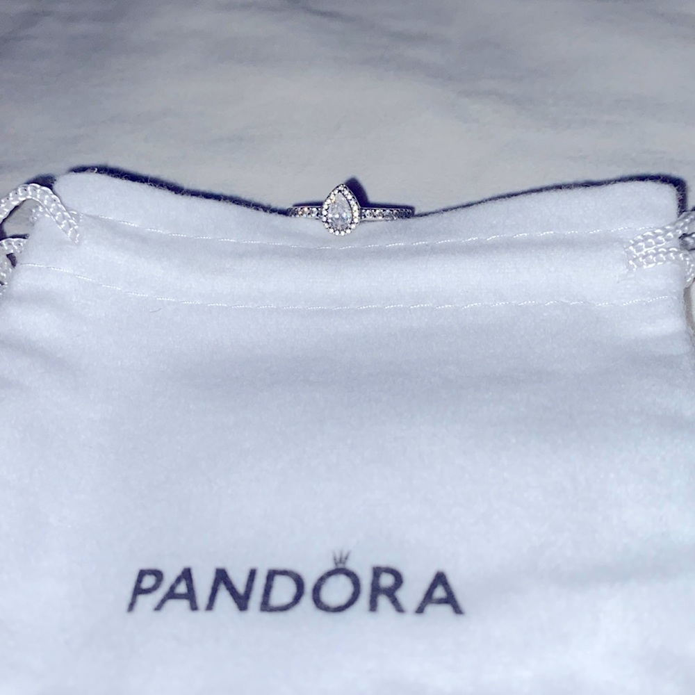 Tear drop Pandora ring